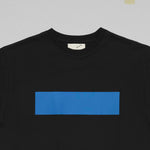 Carica l'immagine nel visualizzatore di Gallery, MANIFESTO T-SHIRT STILL LIFE DETAIL