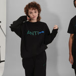 Carica l'immagine nel visualizzatore di Gallery, ANTI- SWEATSHIRT WORN 1