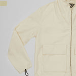 Carica l'immagine nel visualizzatore di Gallery, WATERPROOF HOODED ANORAK STILL LIFE DETAIL