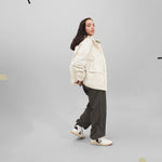 Carica l'immagine nel visualizzatore di Gallery, WATERPROOF HOODED ANORAK WORN 2