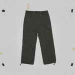 Carica l&#39;immagine nel visualizzatore di Gallery, WATERPROOF ADJUSTABLE TRACK PANTS STILL LIFE FRONT
